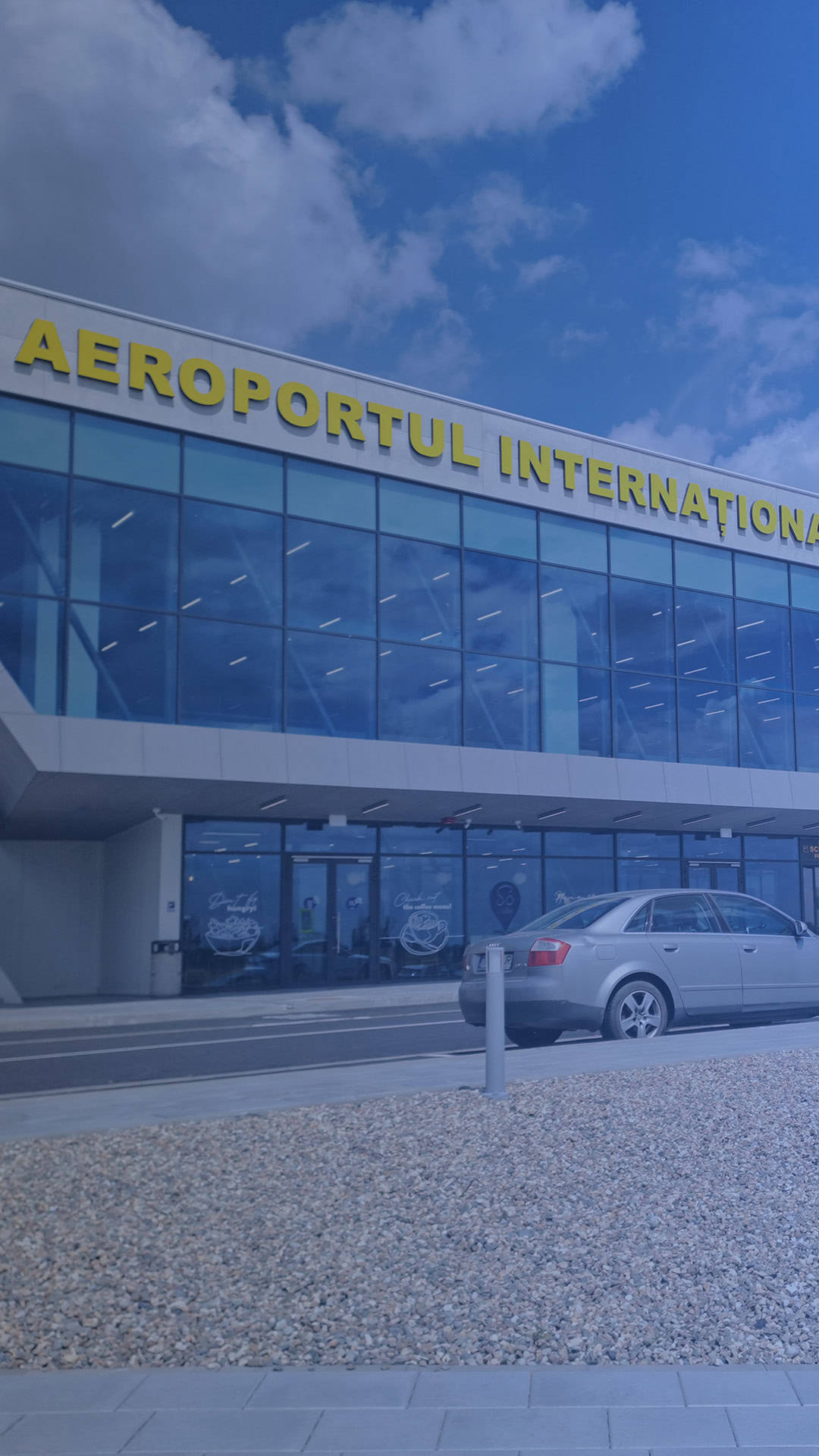 Industrii, KADRA, Aeroporturi și gări