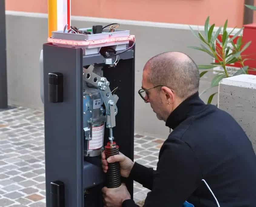 3 abordări de mentenanță preventivă a sistemelor automate de acces