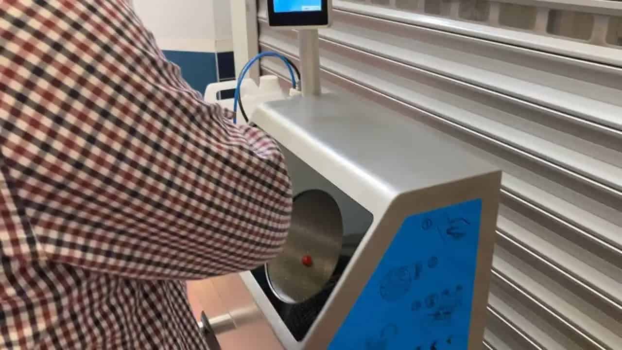 Soluții automate integrate în lupta împotriva COVID-19