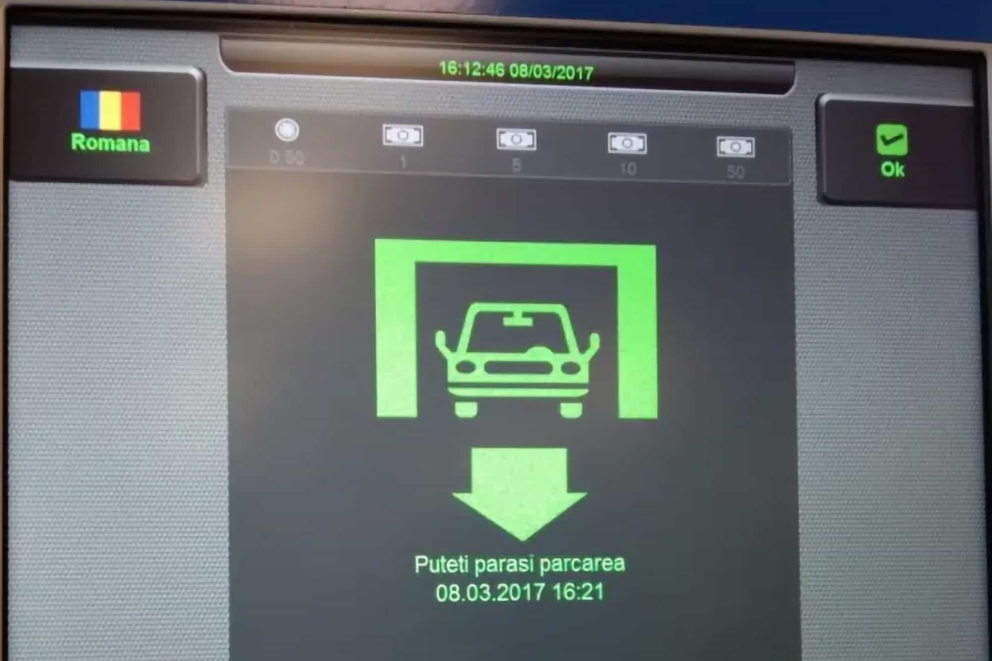 Plata parcării cu card contactless