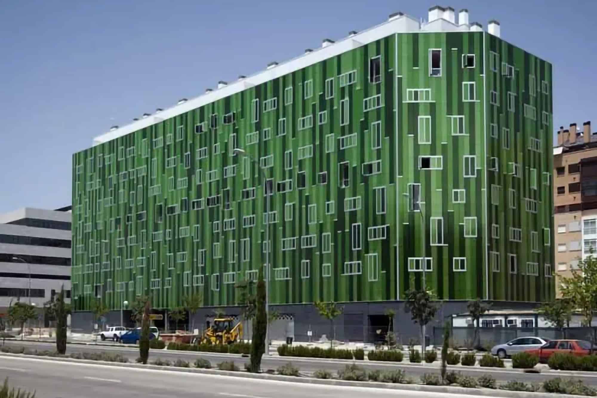 Policarbonatul în arhitectura inovatoare
