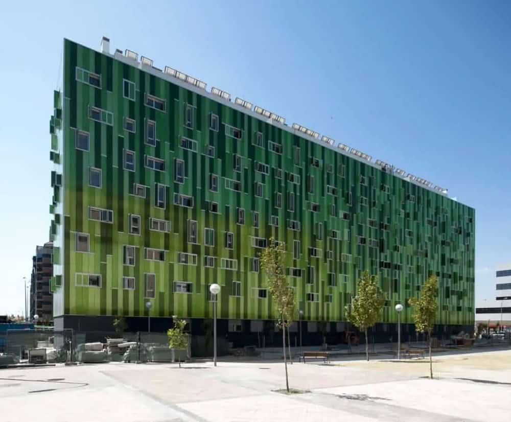 Policarbonatul în arhitectura inovatoare