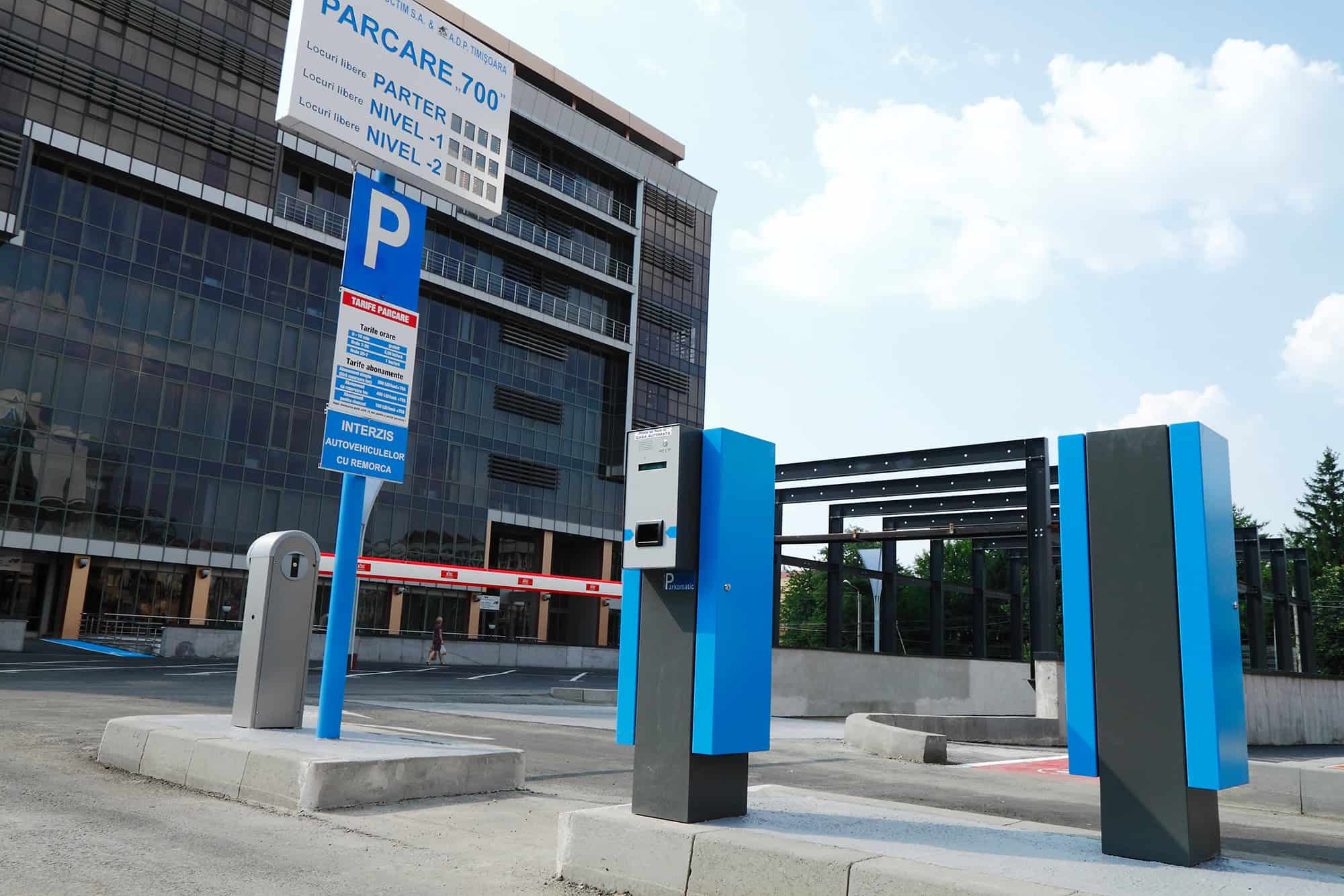 Sistem de parcare pentru clădiri și spații publice