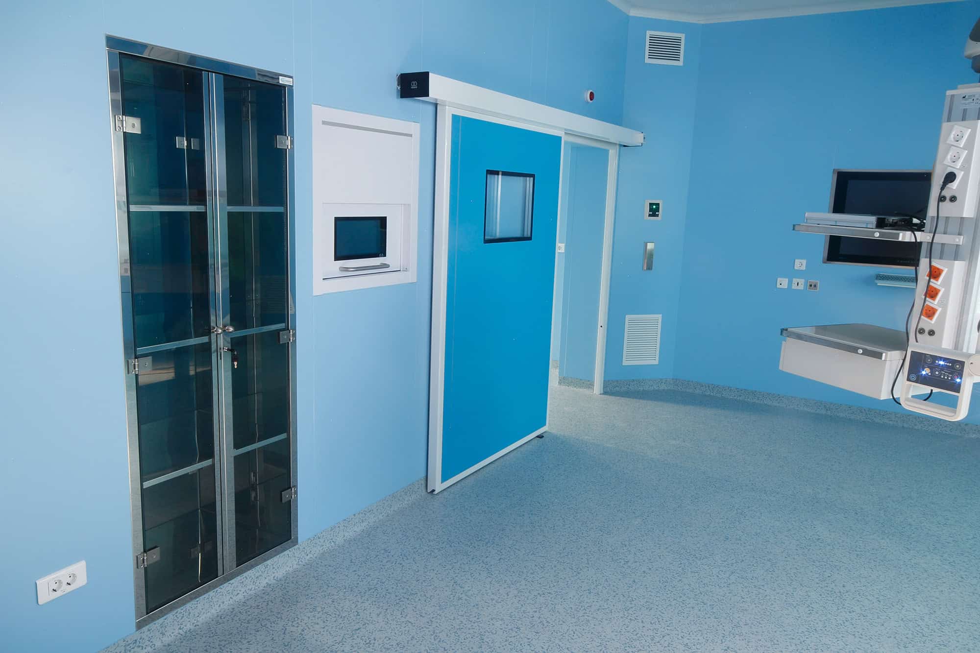 Soluția TORMED pentru ușile de spital